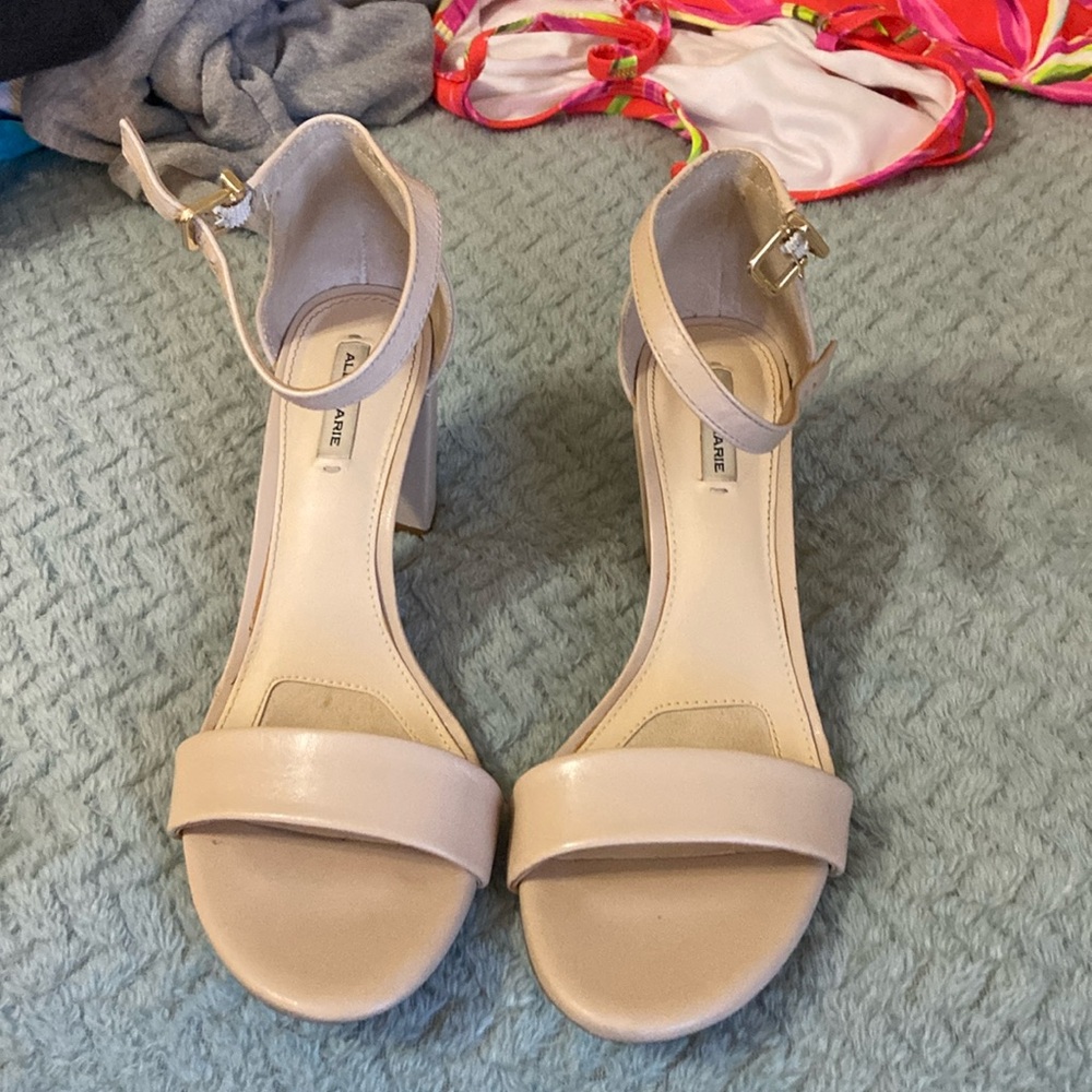 Women’s Heels